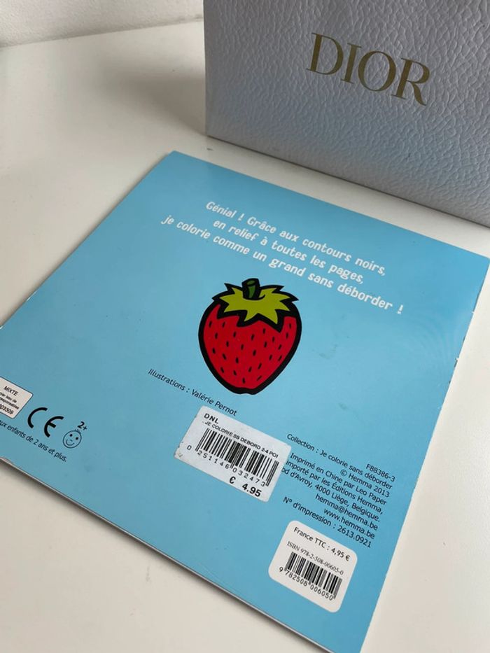 Coloriage bébé - je colorie sans déborder - photo numéro 2