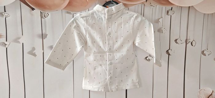 Haut fille manche longue blanc à pois Kiabi 3 mois - photo numéro 3