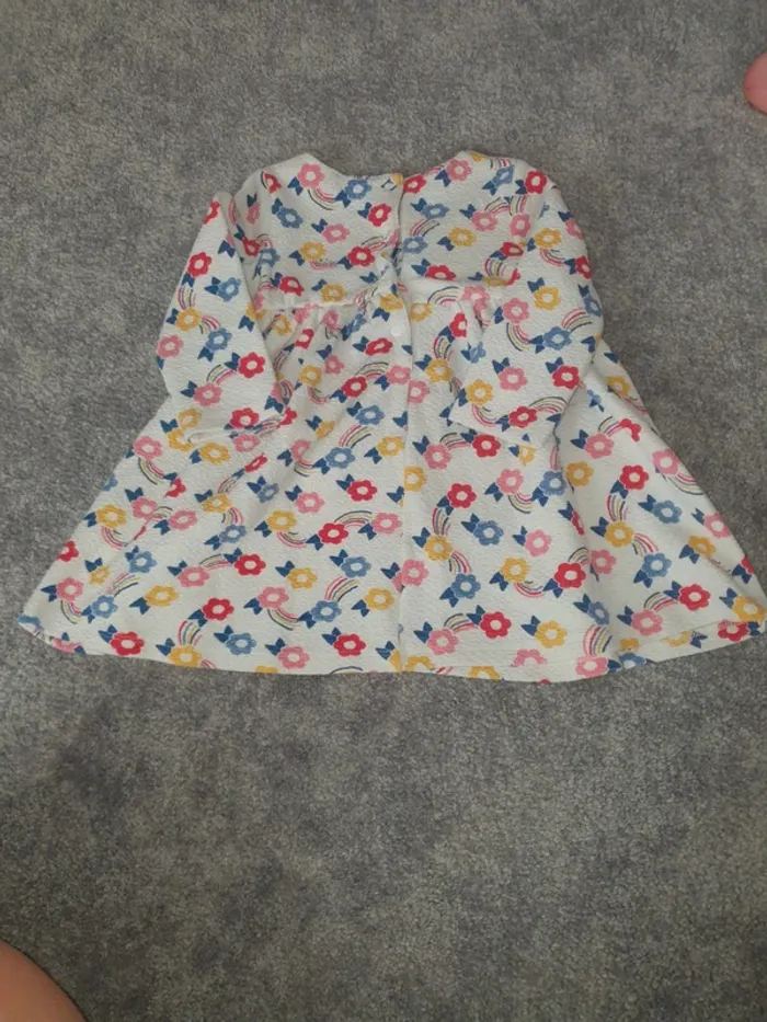 Robe 24 mois - photo numéro 5
