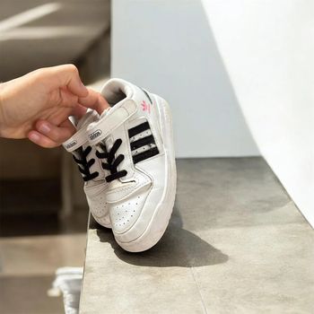 Basket adidas 27