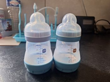 Lot de 2 biberons Mam contenance 160ml