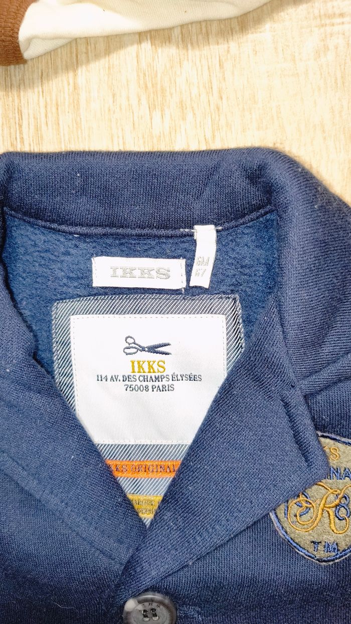 Lot de vêtements bébé taille 6 mois - photo numéro 2