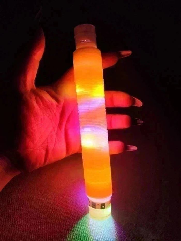 Tube sensoriel étirable lumineux saumon Snoezelen