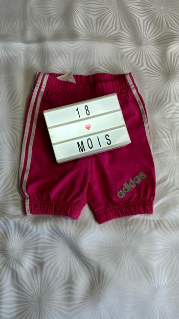 Pantacourt adidas fille 18 mois