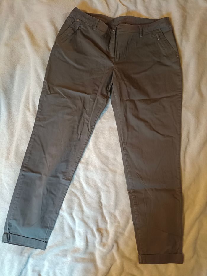 Pantalon femme C&A – Taille 44 – Neuf (juste lavé)