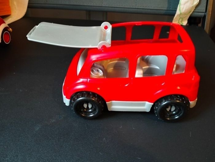 Voiture - photo numéro 5
