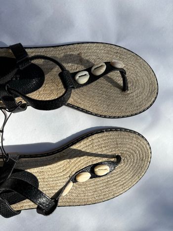 Tongs sandales taille 38