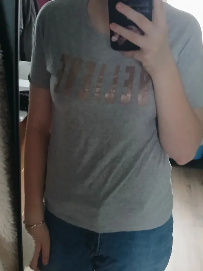 T-shirt Believe gris