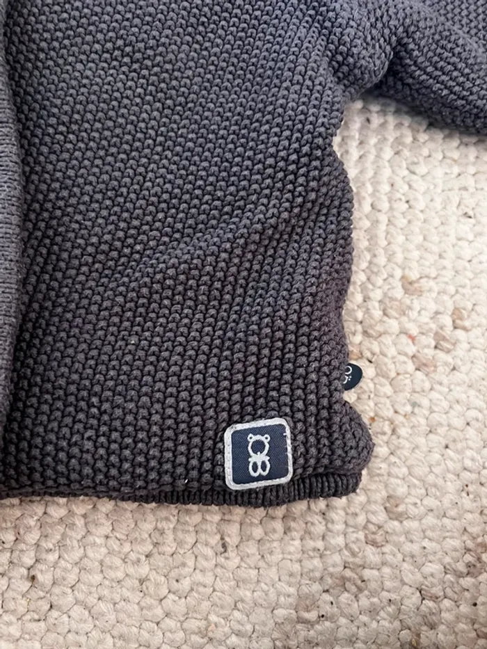 Veste à capuche 12 mois - photo numéro 3