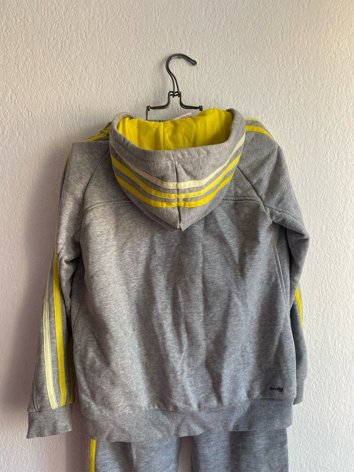 Ensemble jogging - photo numéro 3