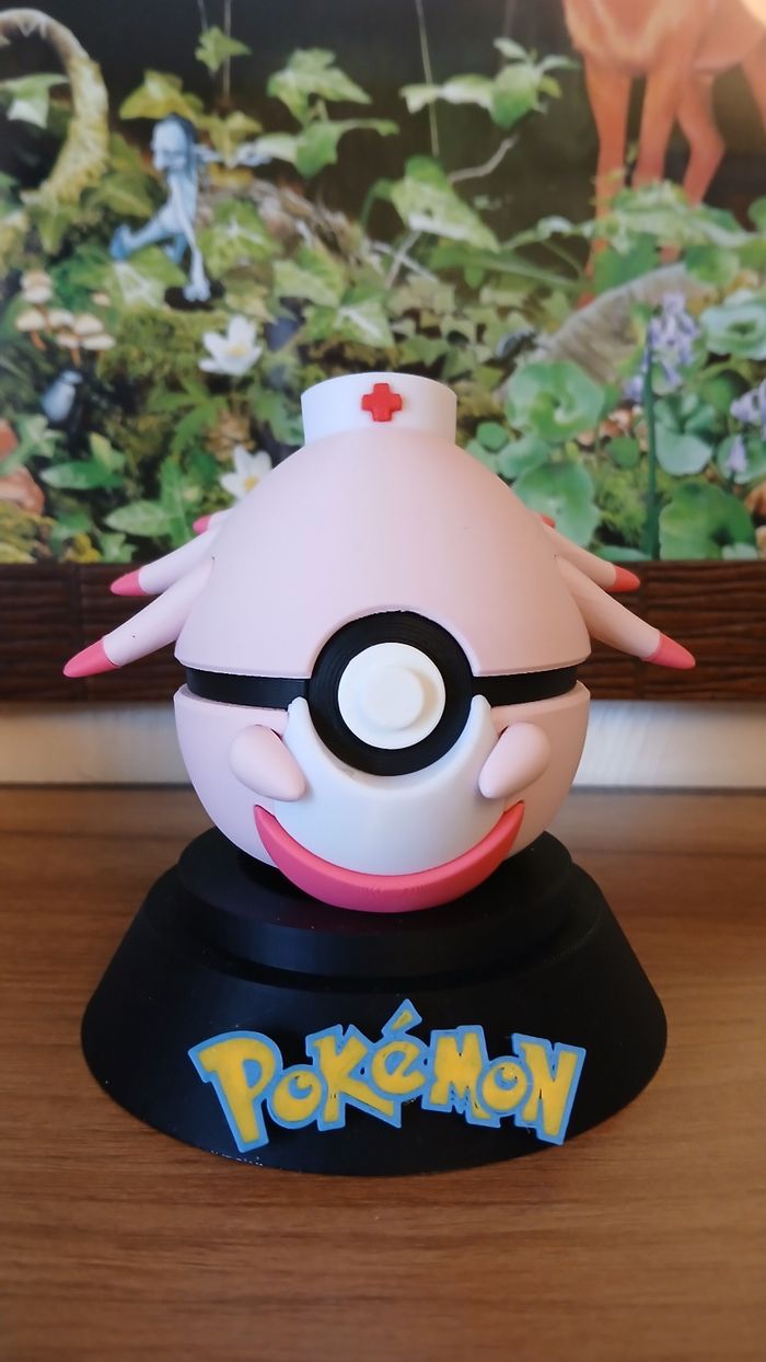 Pokeball Leveinard Nurse