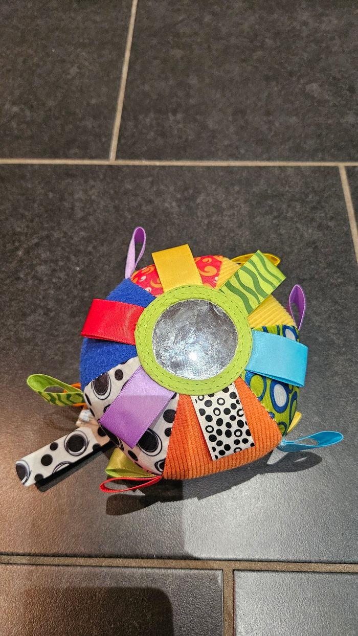 Vend balle activité bébé - photo numéro 2