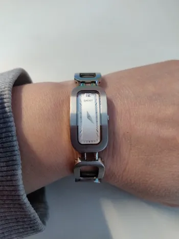 Montre femme DKNY