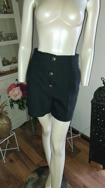 Short habillé Zara noir Taille S/36 neuf