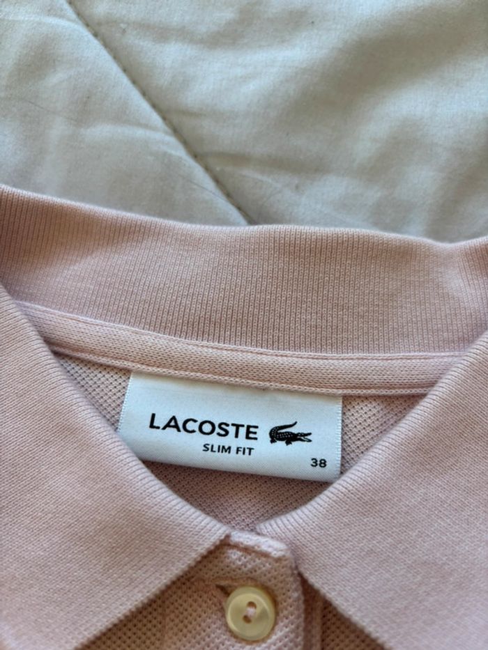 Polo Lacoste femme M (38) slim fit – rose pâle – 100% coton – comme neuf - photo numéro 4
