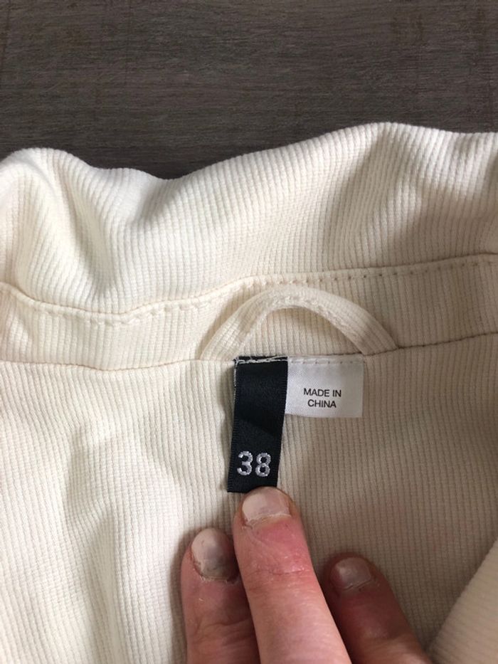 Trench court printanier H&M taille 38 crème - photo numéro 2