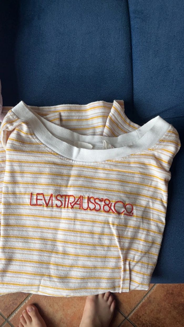 T-shirt Lévis - photo numéro 2