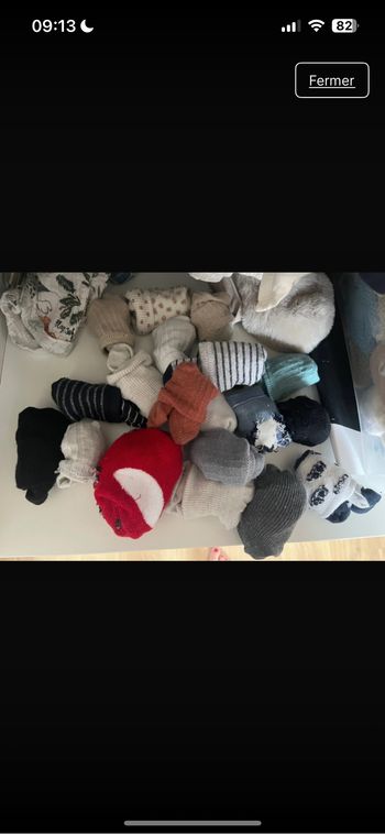 20 paires de chaussettes 17/19