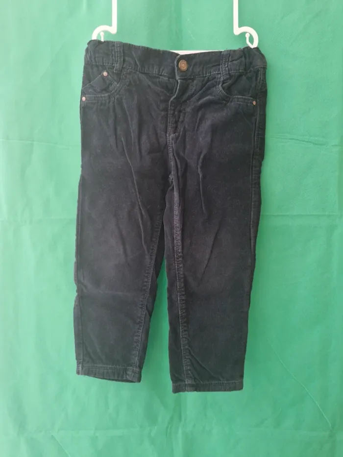 Kiabi - 36 mois - Pantalon en velours côtelé - photo numéro 2