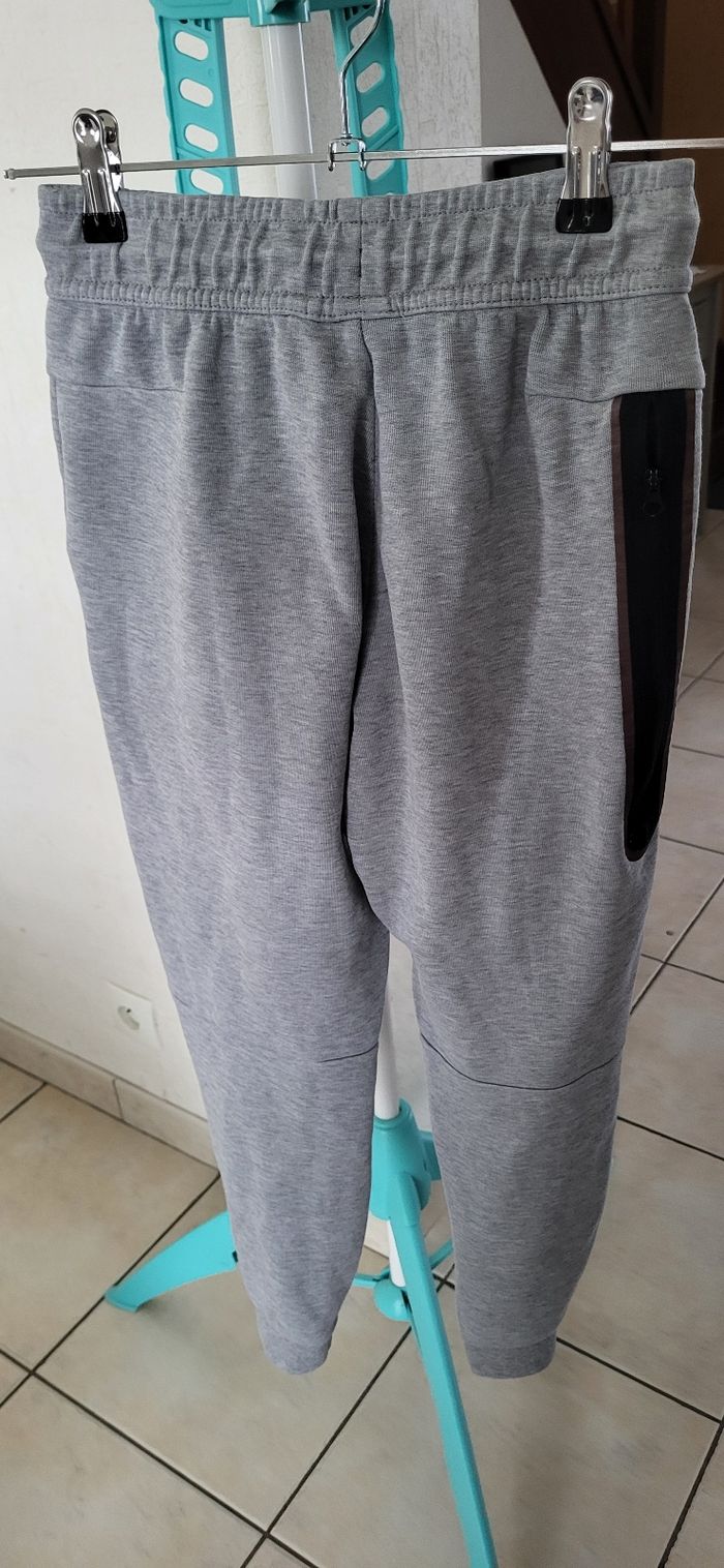 Survêtement Nike Tech fleece gris - photo numéro 3