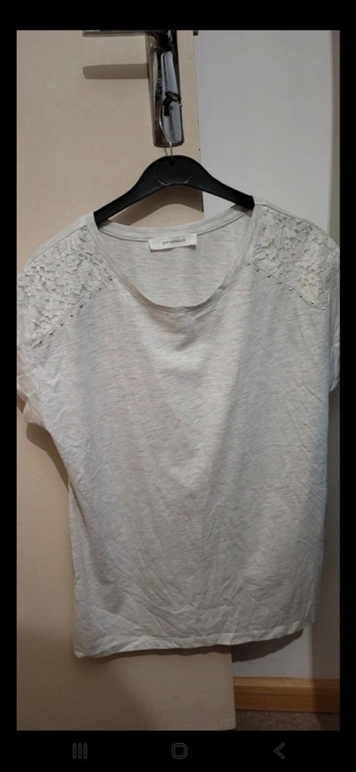 T-shirt broderie