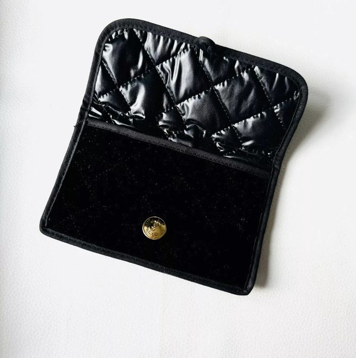 Sac pochette Yves Saint Laurent - photo numéro 16