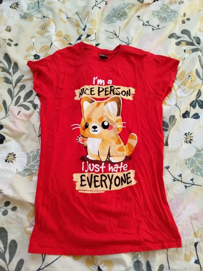 Tee shirt