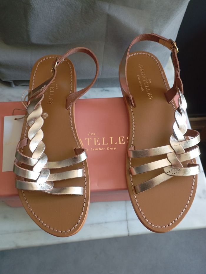 Sandales 41 les bagatelles neuve