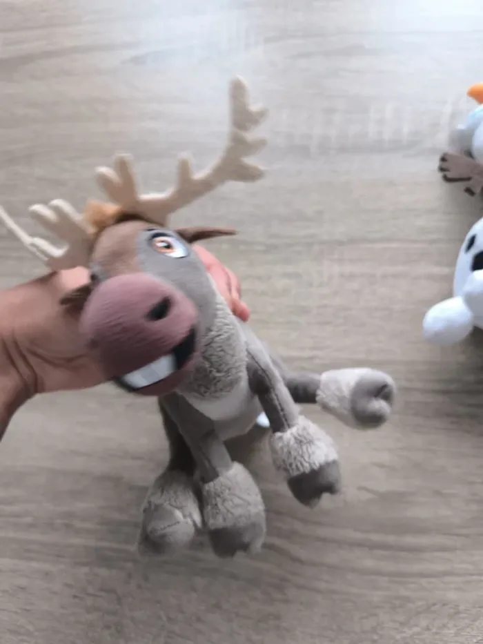 Lot de 3 peluches la reine des neiges - photo numéro 9