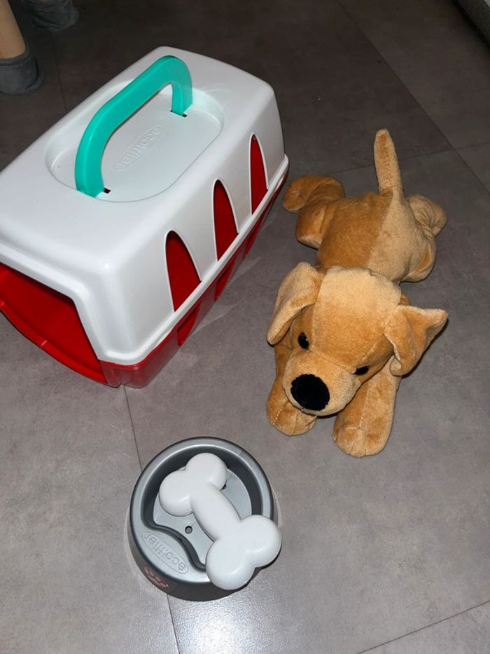 Jouet chien et sa boîte