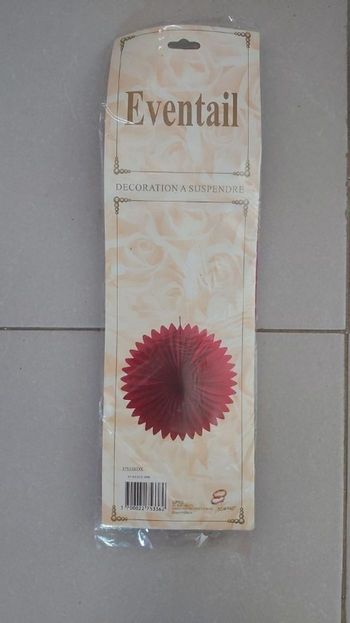 Éventail à suspendre