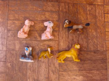 Lot figurines Disney le Roi lion 