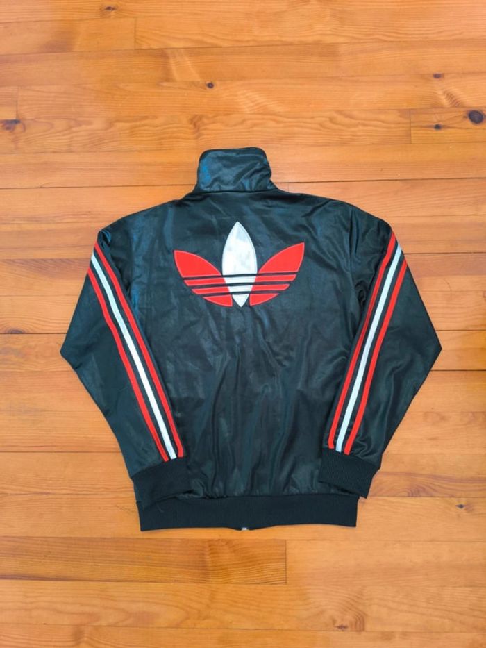 Veste Adidas - Chile 62 - Logo Brodé - Noir/Rouge/Argenté - Taille S - photo numéro 2
