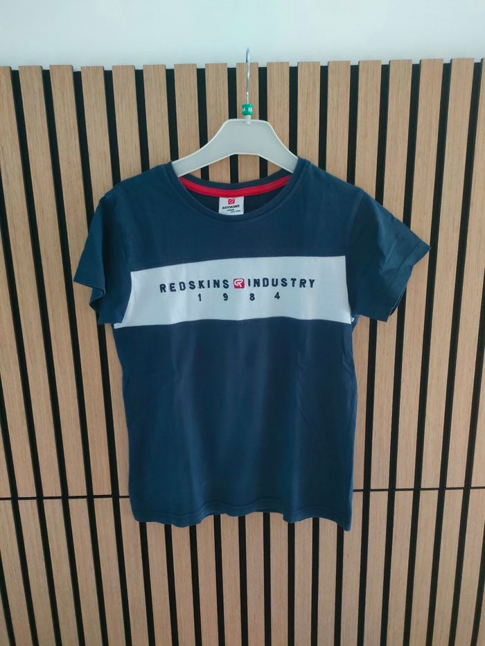 Lots de tee shirt et pull taille 8ans - photo numéro 10