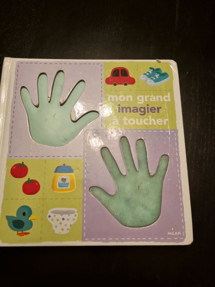Livre " mon grand imagier à toucher"