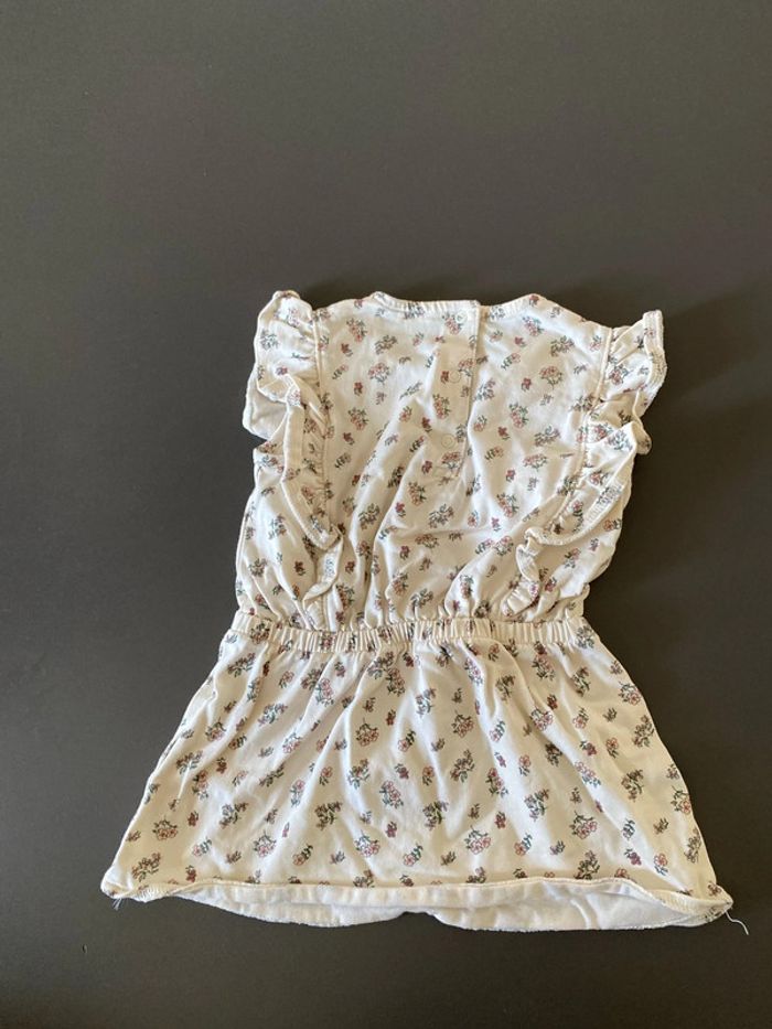 Robe 6 mois tape a l’œil - photo numéro 2