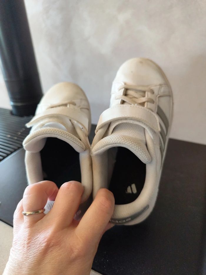 Baskets adidas - photo numéro 4