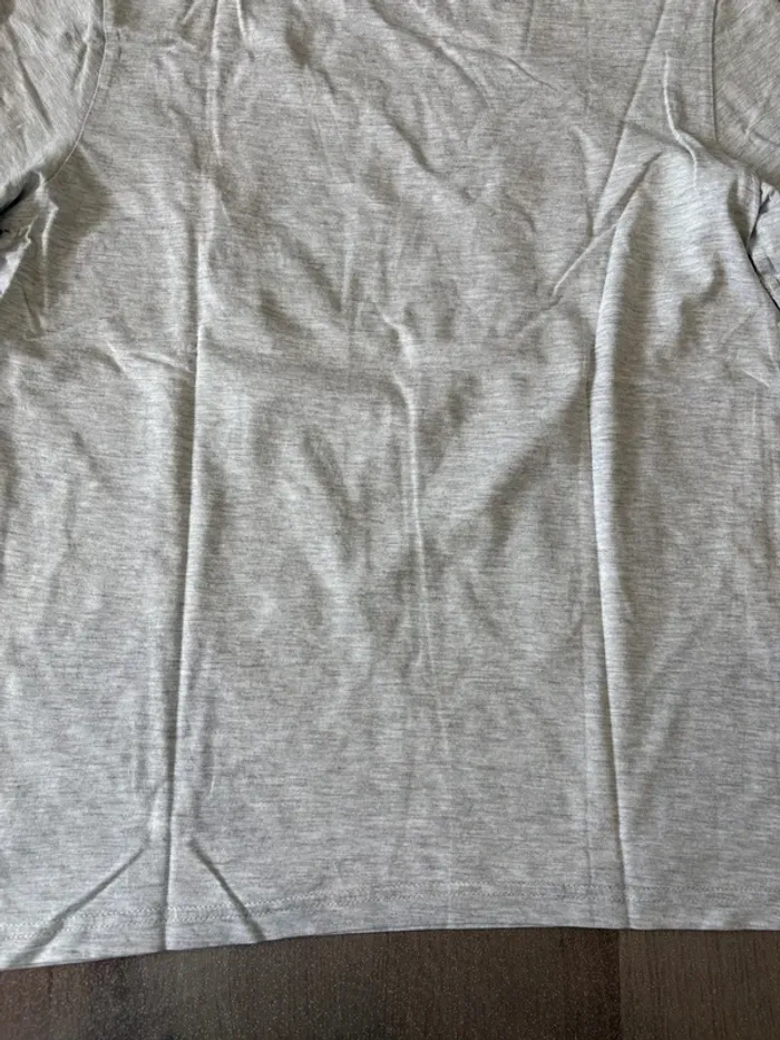 Tshirt H&M 12 ans - photo numéro 8