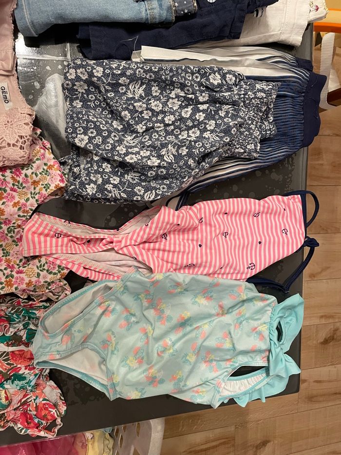 Lot été 4 ans fille 72 pièces - photo numéro 2