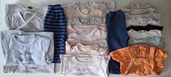 Gros lot de vêtements bébé fille et garçon