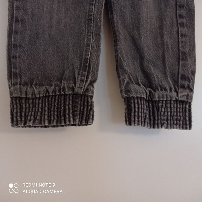 Jeans gris 2ans - photo numéro 3