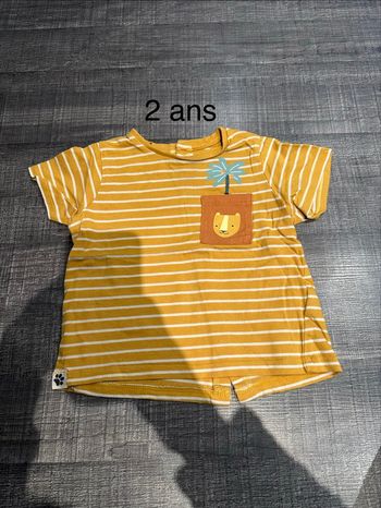 T-shirt