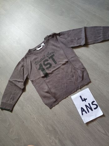 Pull 4ans garçon