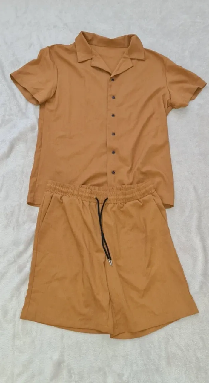 Ensemble chemise et short