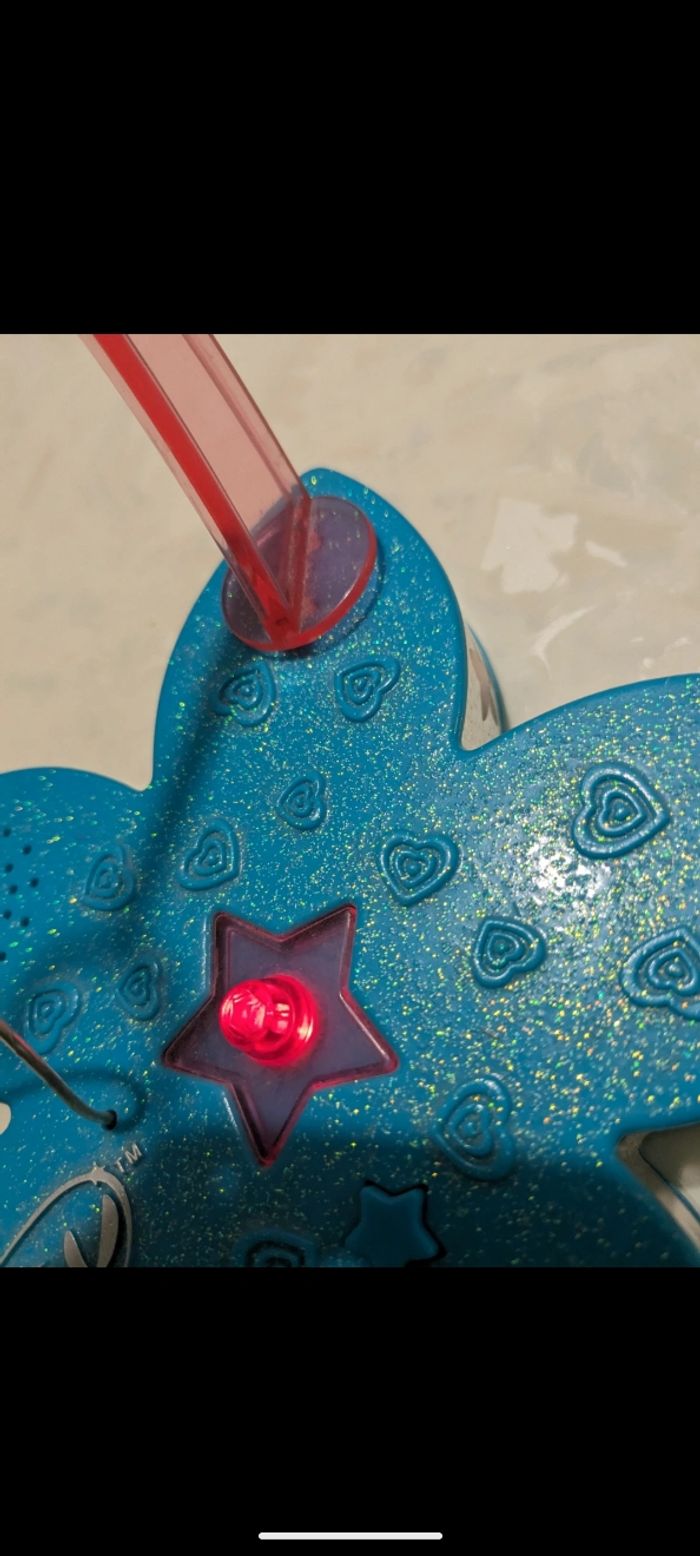 Magnifique poupée winks Bloom et son microphone magique. - photo numéro 8