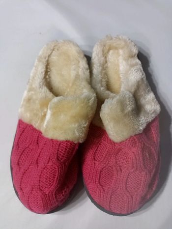 Chaussons rose fourré taille 36-37