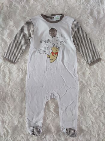 Pyjama rayé blanc et marron Winnie Disney taille 9 mois