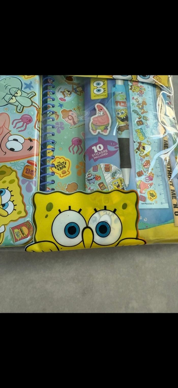 Set papeterie Bob l'éponge Neuf - photo numéro 3