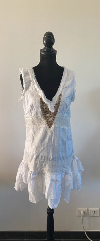 Robe Morgan blanche à volants et dentelle taille XS / S