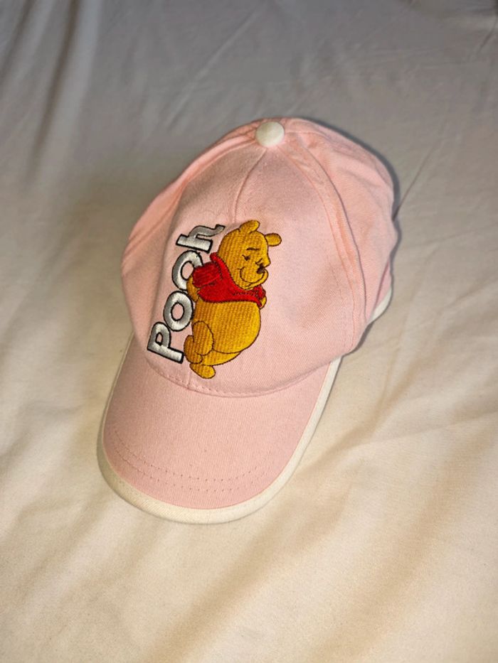 Jolie casquette Winnie l'ourson taille 48 / 1-2 ans